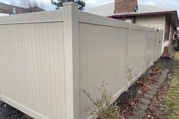 White Residential Fence Klamath Falls OR
